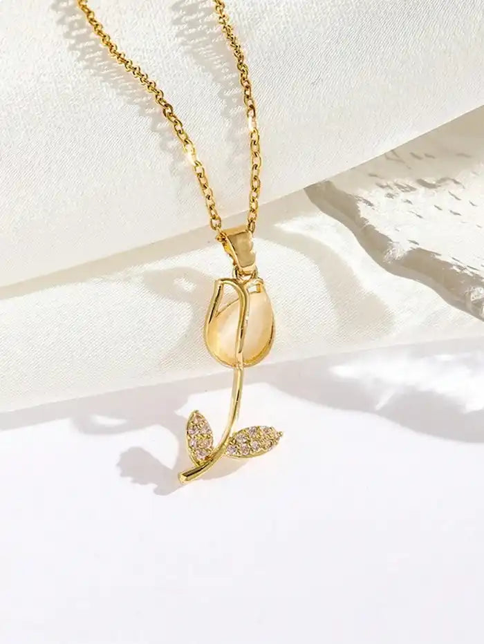 El Regalo Perfecto 💝 Collar + Pulsera Blanca Tulipán con Caja de Regalo GRATIS